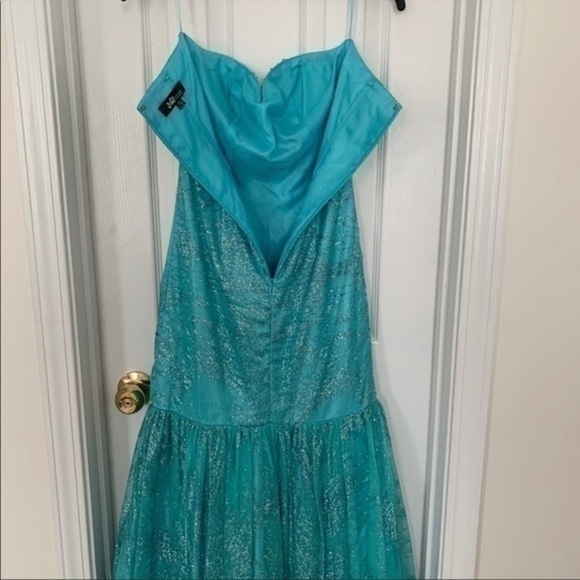 Prom Dress Prom Dress - Picture 6 of 8